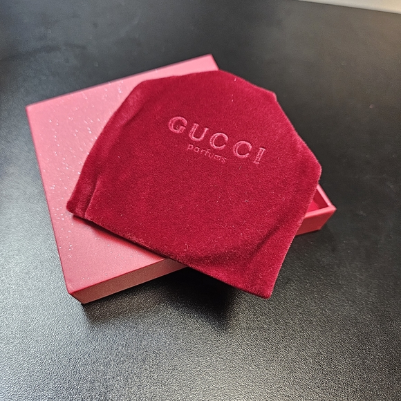 Gucci Gold Compact Mirror - Picture 3 of 4